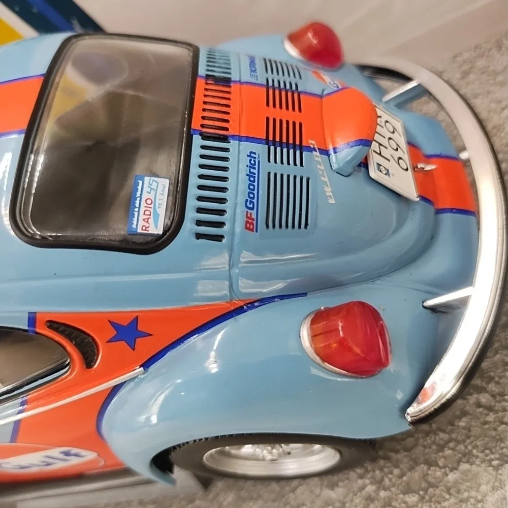 1:18 Solido Diecast Blue Volkswagen Beetle 1303 #7 GULF Rally Cold Balls 2019